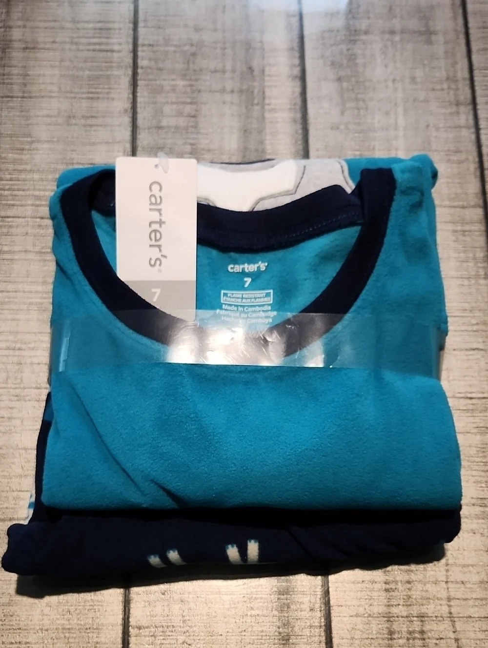 NWT Carter's